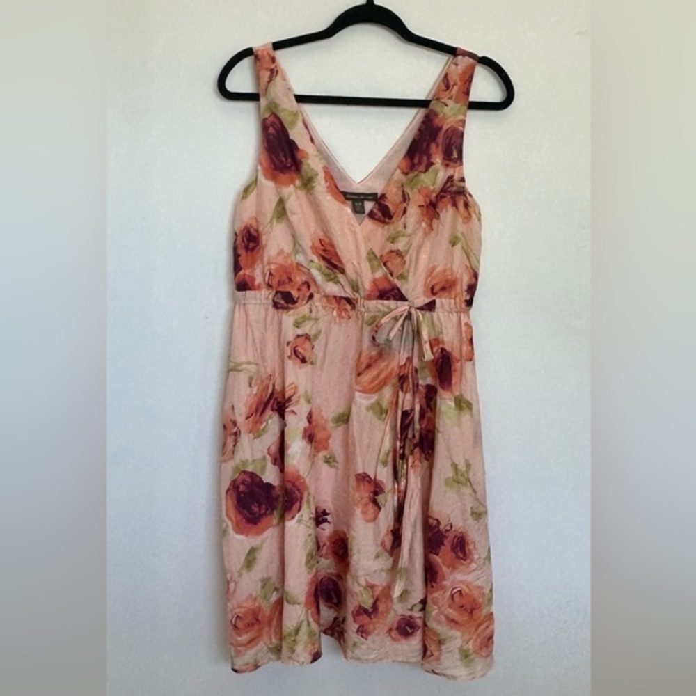 Tommy Bahama floral v-neck Dress size M